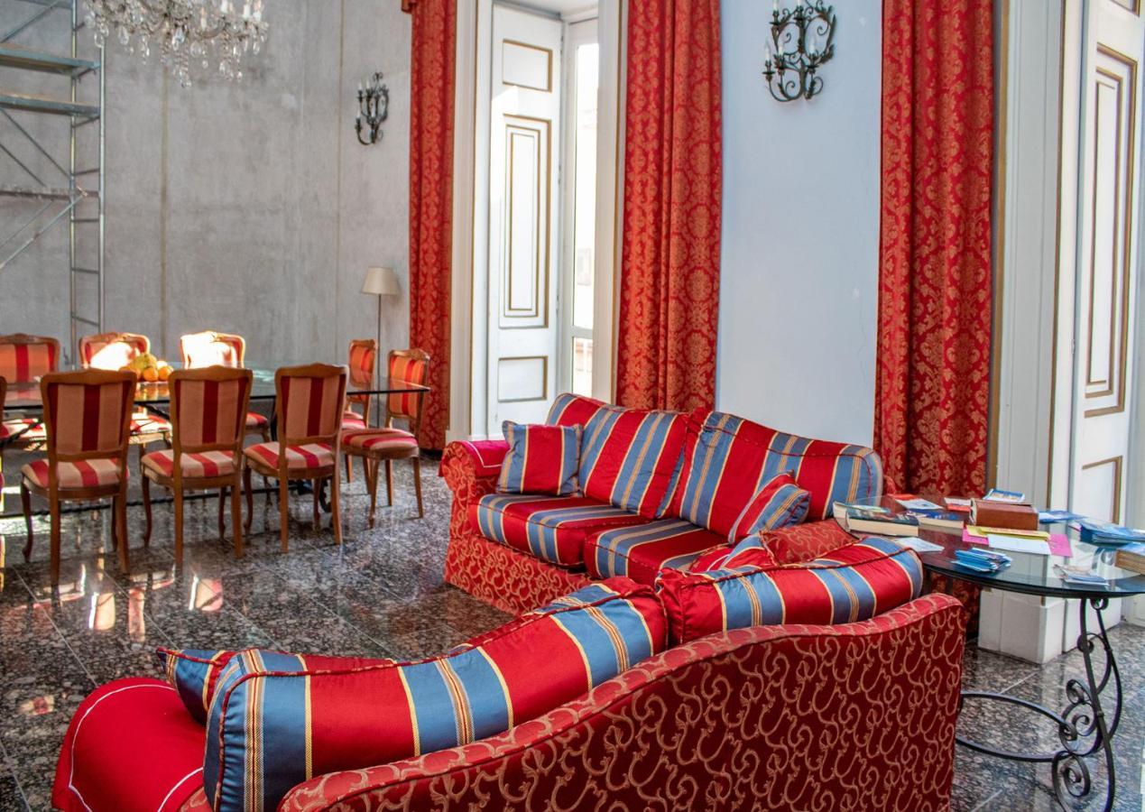 Le Stanze Del Vicere Boutique Hotel Napoli Exterior foto
